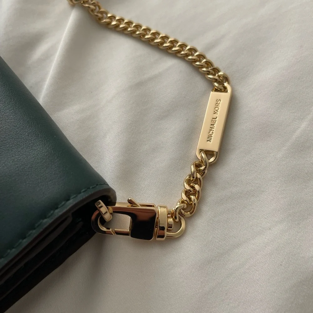 Michael Kors LG Clutch Xbody Green